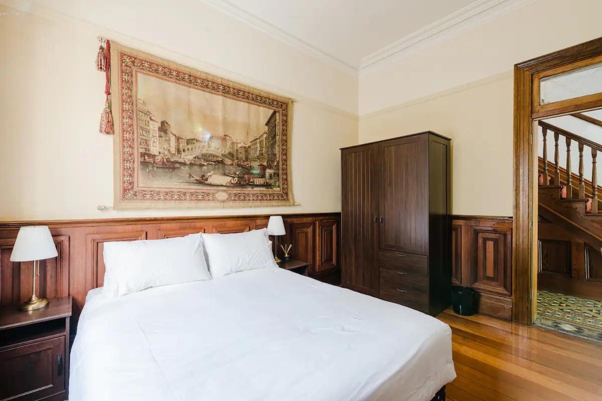 Hotel The Mansion à Newcastle Extérieur photo
